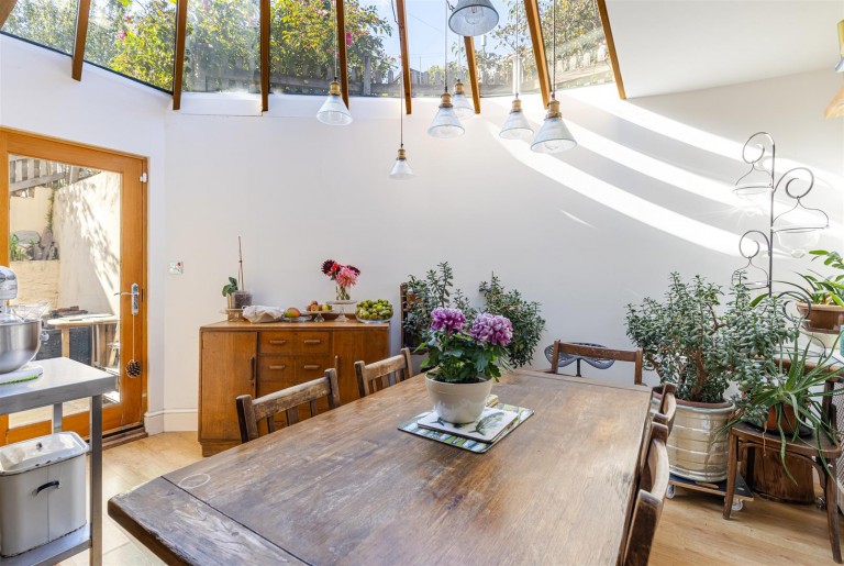 Images for Higher Broad Park, Dartmouth