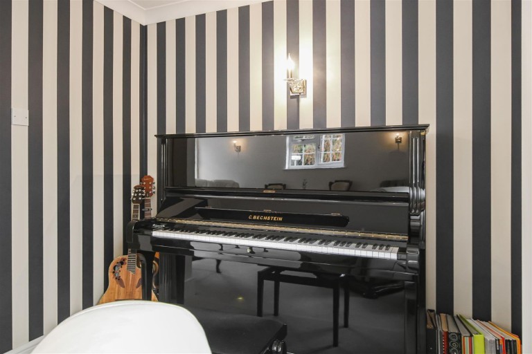 Images for Wicken Bonhunt, Saffron Walden