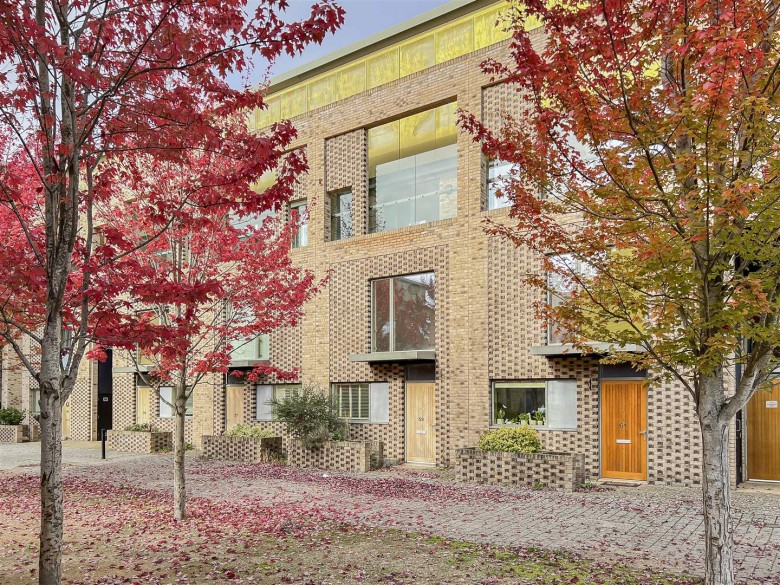 Click the photo for more details of Addenbrookes Road, Trumpington, Cambridge