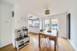 Images for Peregrine Way, Grove, Wantage