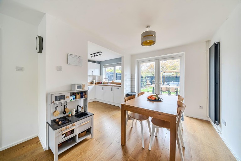 Images for Peregrine Way, Grove, Wantage