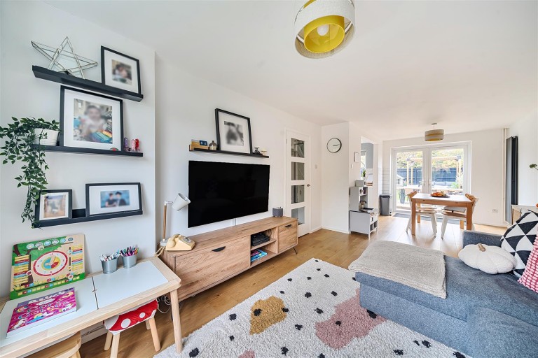 Images for Peregrine Way, Grove, Wantage