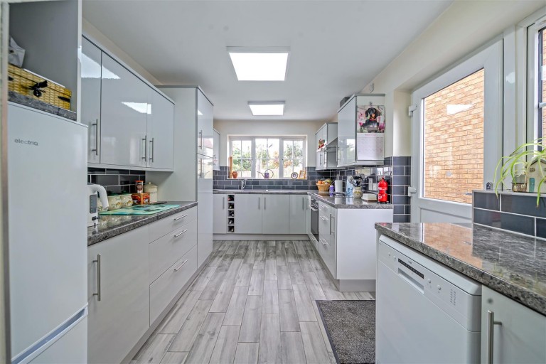 Images for Hawthorn Drive, Towcester, NN12