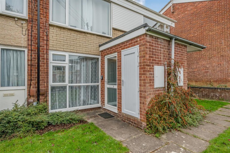 Images for Cowan Close, Rugby, CV22