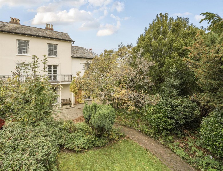 Click the photo for more details of Bellaire, Pilton, Barnstaple