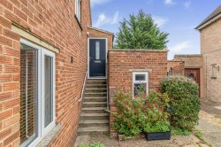 Images for Freshfields, Newmarket