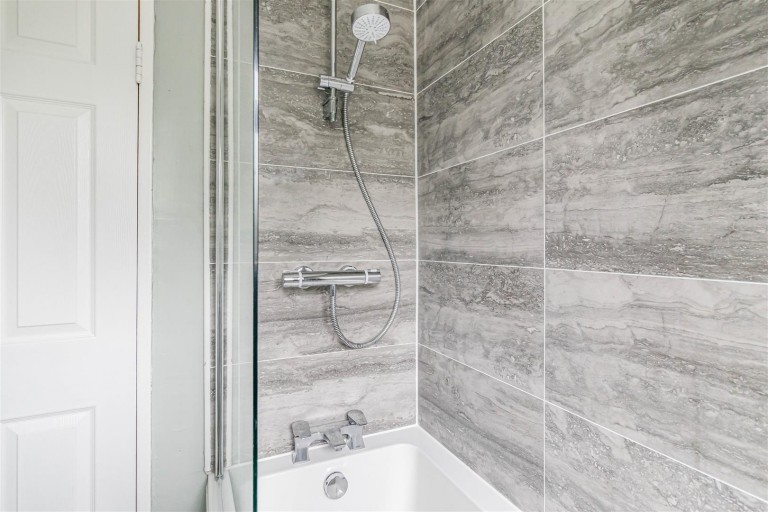 Images for Freshfields, Newmarket