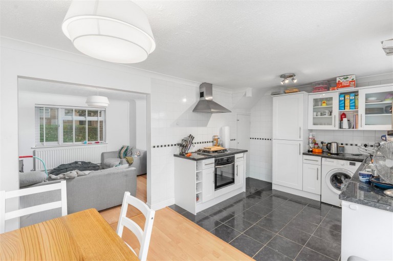 Images for Kingfisher Drive, Banbury - with garage in a block