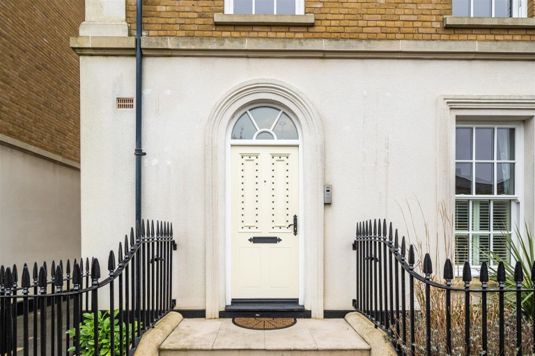 Images for Woodlands Crescent, Poundbury