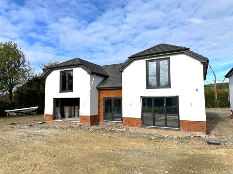 Click the photo for more details of Tanners Road, Landkey, Barnstaple