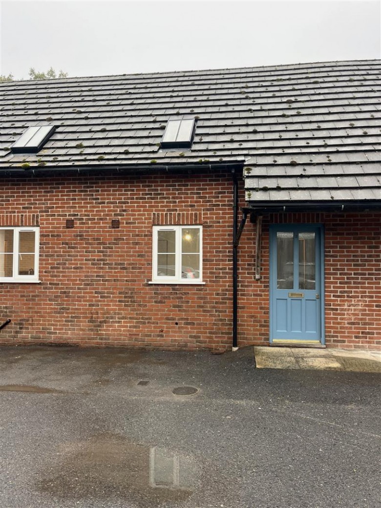 Click the photo for more details of No.3 Highlands Cottage, Herridge, Collingbourne Ducis, Marlborough