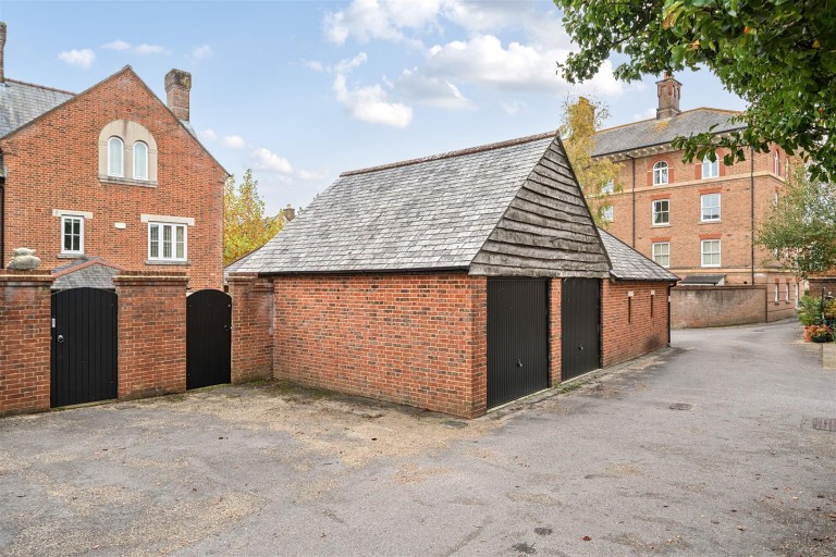 Images for Peverell Avenue West, Poundbury, Dorchester