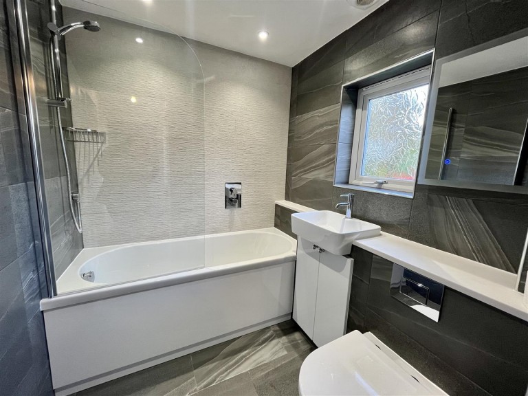 Images for Hedge End, Blandford Forum