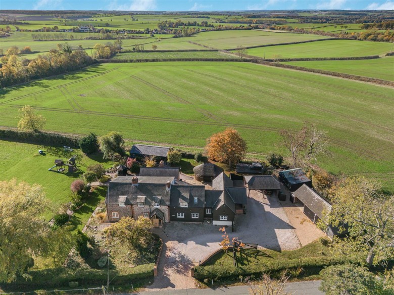 Click the photo for more details of Mill Green