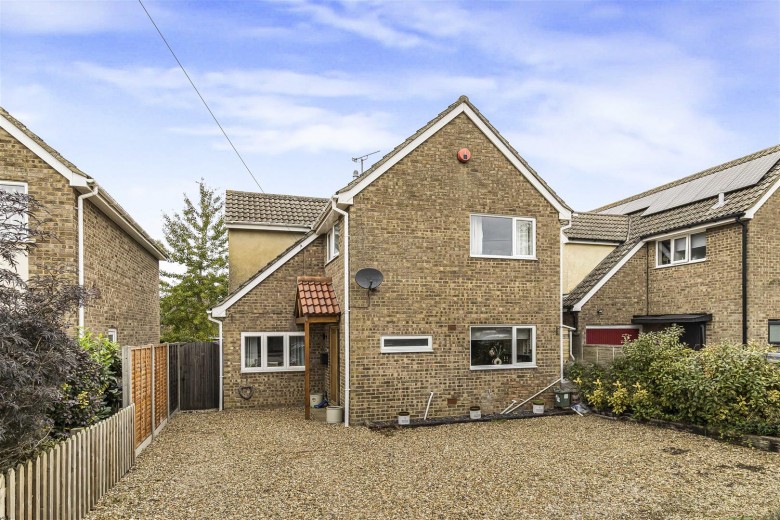 Click the photo for more details of Edith Cavell Way, Steeple Bumpstead, Haverhill