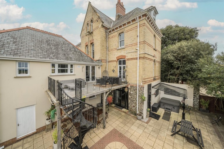 Images for Bellaire, Barnstaple