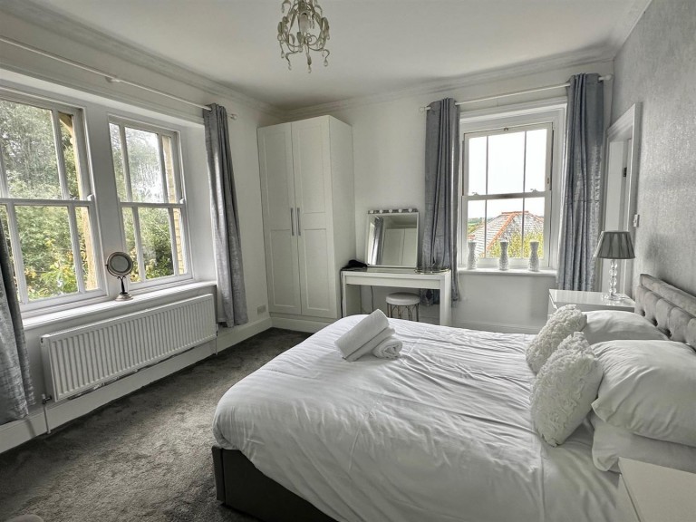 Images for Bellaire, Barnstaple