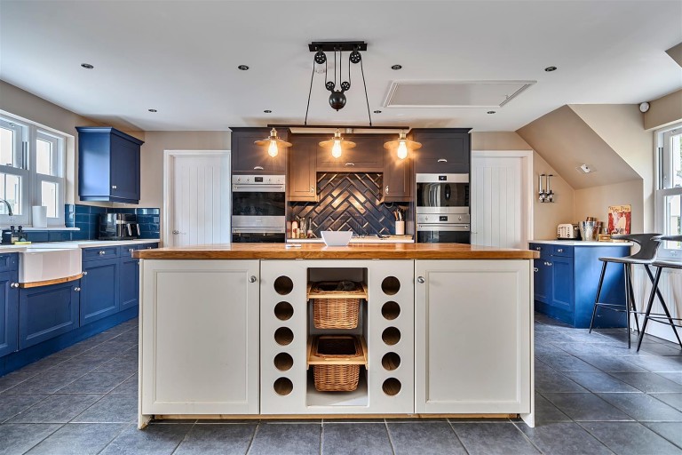 Images for Bellaire, Barnstaple