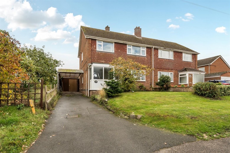 Click the photo for more details of Green Lane, Church Lawford, Rugby, CV23