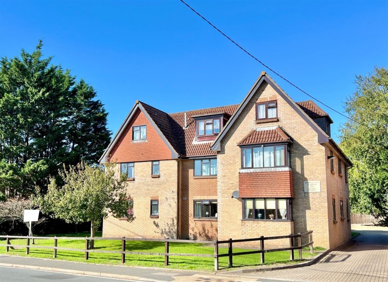 Click the photo for more details of Freshwater, Isle of Wight