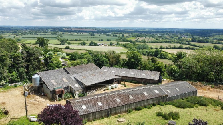 Click the photo for more details of Hook Norton, Oxfordshire