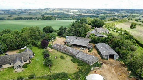 Click the photo for more details of Hook Norton, Oxfordshire