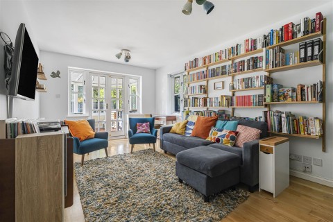 Click the photo for more details of Bankes Mead, Duxford, Cambridge