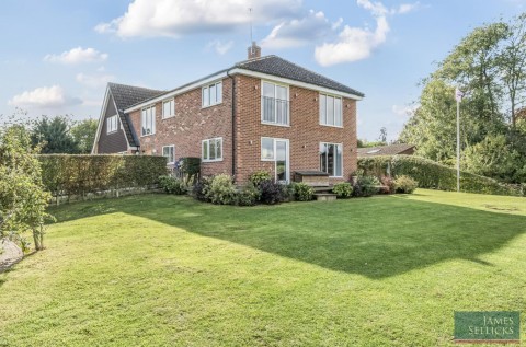 Click the photo for more details of Fordview Close, Great Glen, Leicestershire