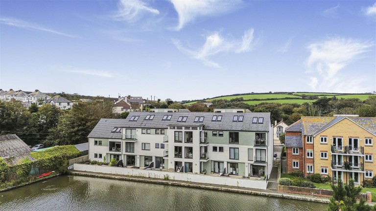 Images for Higher Wharf, Bude
