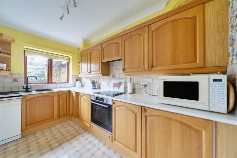 Click the photo for more details of Back Lane, Bradford Abbas, Sherborne