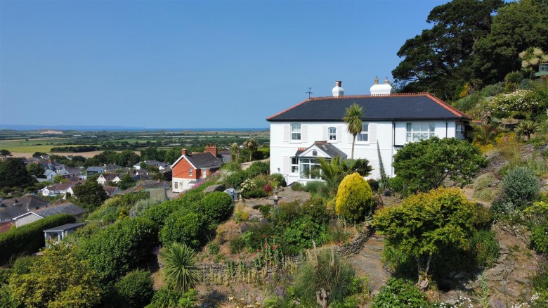 Click the photo for more details of West Hill, Braunton