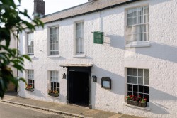 Images for Cowes, Isle of Wight