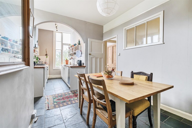 Images for 88 High Street, Totnes