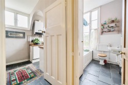 Images for 88 High Street, Totnes