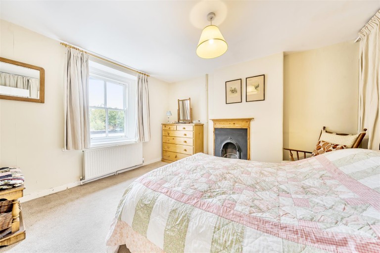 Images for Castle Hill, Axminster