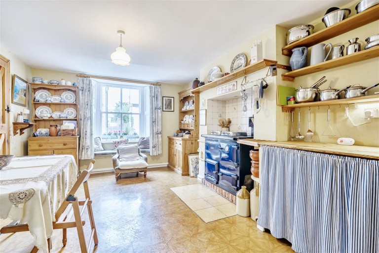 Images for Castle Hill, Axminster