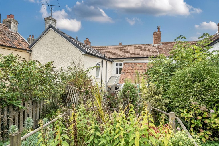 Images for Castle Hill, Axminster