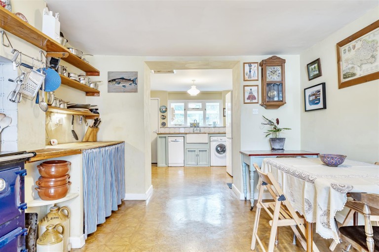 Images for Castle Hill, Axminster