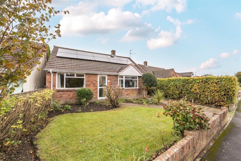 Click the photo for more details of Belmont Close, Shaftesbury