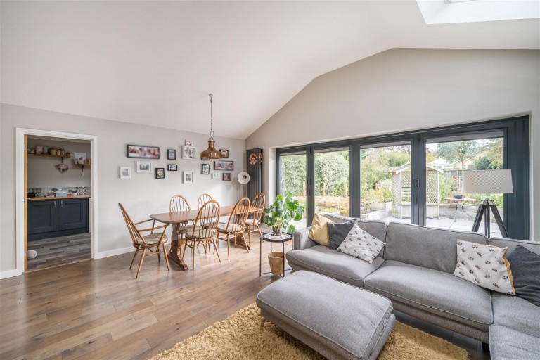 Images for Chestnut Road, Bridport