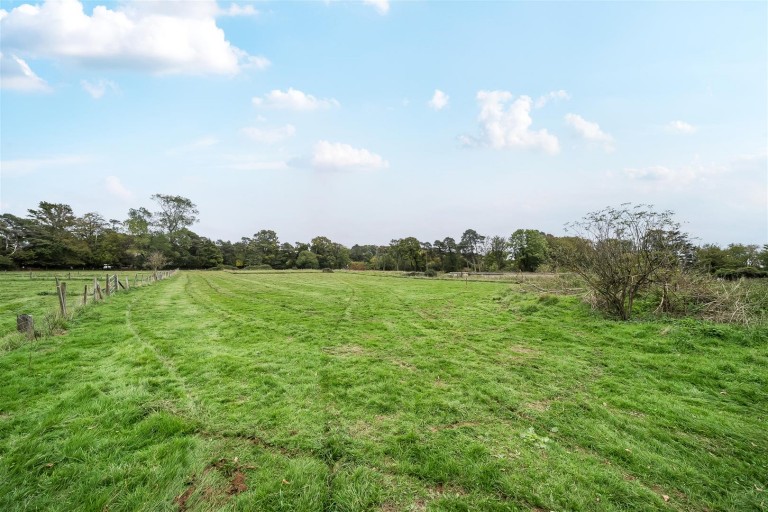 Images for Flaxfield Farm, Stuckton, New Forest