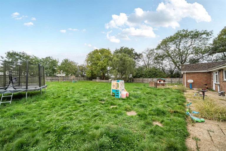 Images for Flaxfield Farm, Stuckton, New Forest