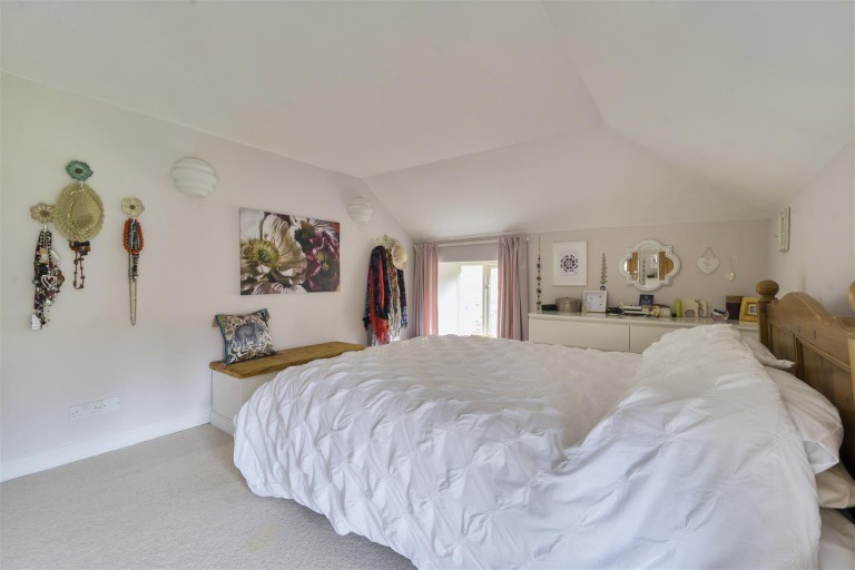 Images for Hampton Court, Whitford