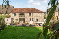 Images for Hampton Court, Whitford