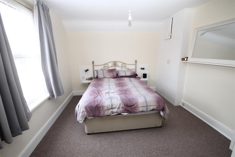 Images for Yarmouth, PO41 0QA