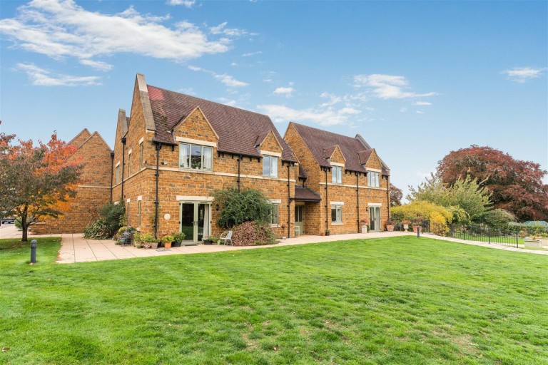 Images for Godswell Park, Church Street, Bloxham