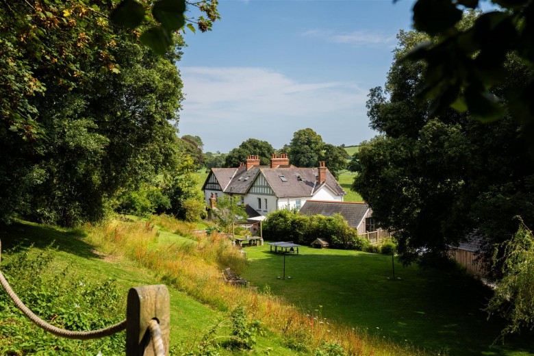 Click the photo for more details of Near Swimbridge