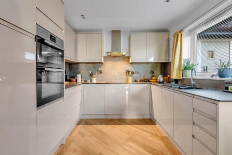 Click the photo for more details of 7 Ferndale Close, Honiton