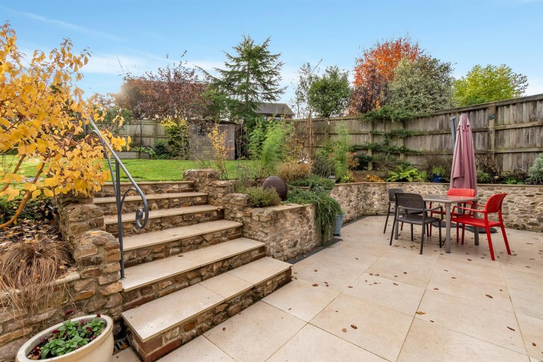 Images for 7 Ferndale Close, Honiton