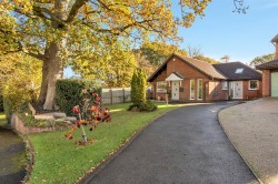 Images for 7 Ferndale Close, Honiton